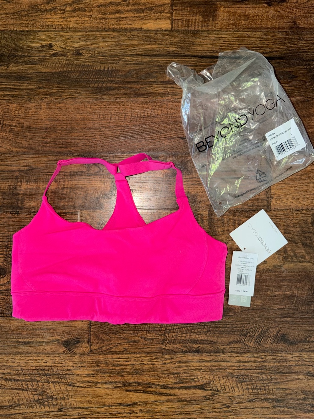 NWT Beyond Yoga Hot Pink Sports Bra
